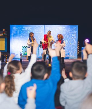 4-5 MP---2400x1920---2024.04.17-magicamente-plastica-58